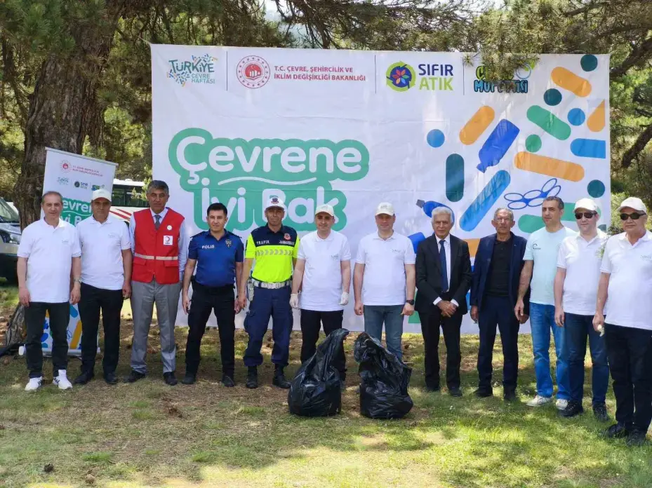 Hüyük’te öğrenciler temiz çevre için seferber oldu