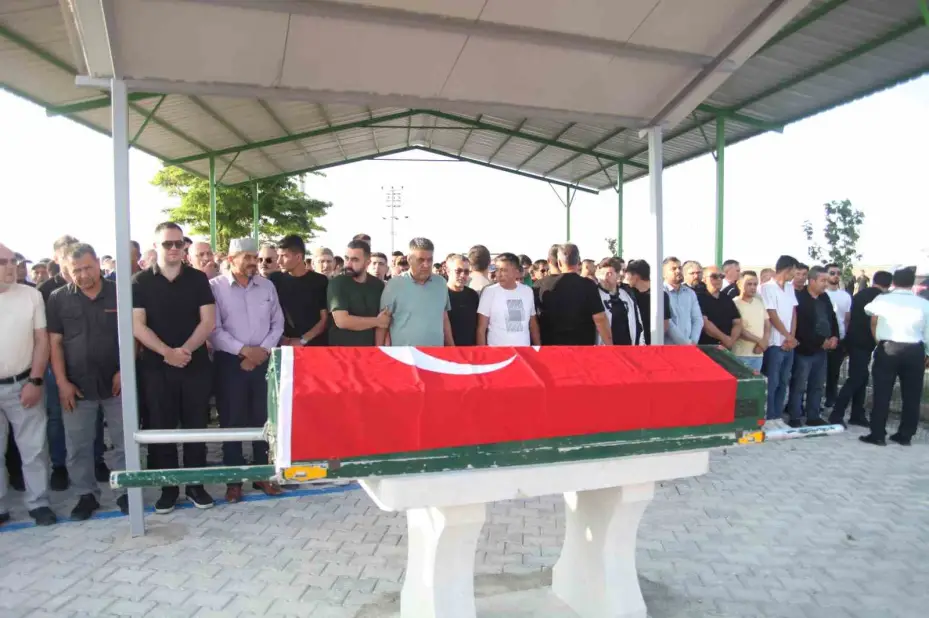 Milli bisikletçi Mustafa Ayyorkun Konya’da son yolculuğuna uğurlandı