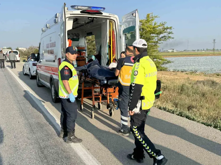 Konya’da yolcu otobüsü devrildi: 1 ölü, 23 yaralı
