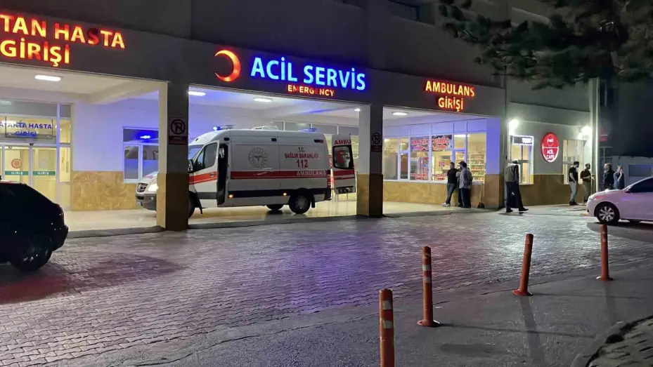 Sivas’ta kan donduran olay: Kardeşini öldürdü, diğer kardeşi ve kendi oğlunu yaraladı