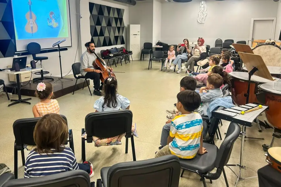 Bu yıl 277 çocuk enstrümanları tanıdı