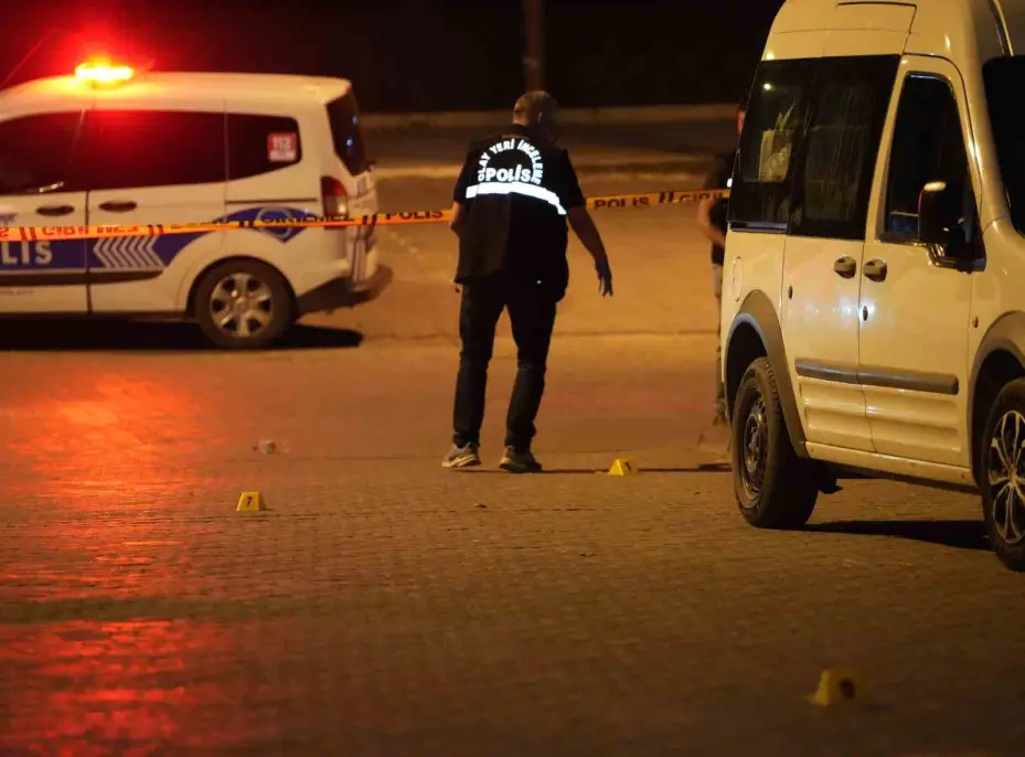2 yıl önce kendisini sakat bırakan husumetlisini, tabancayla ağır yaraladı