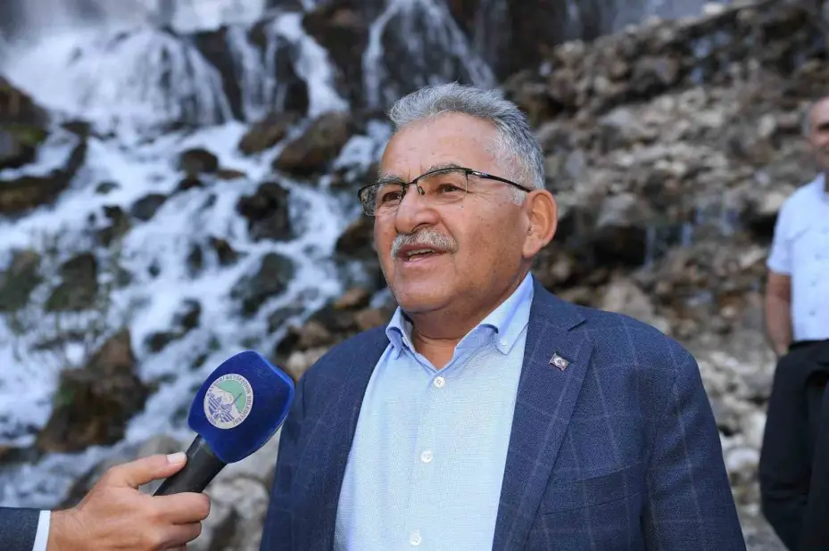 Başkan Büyükkılıç: "Kapuzbaşı ve Derebağ Şelaleleri sizi bekliyor"