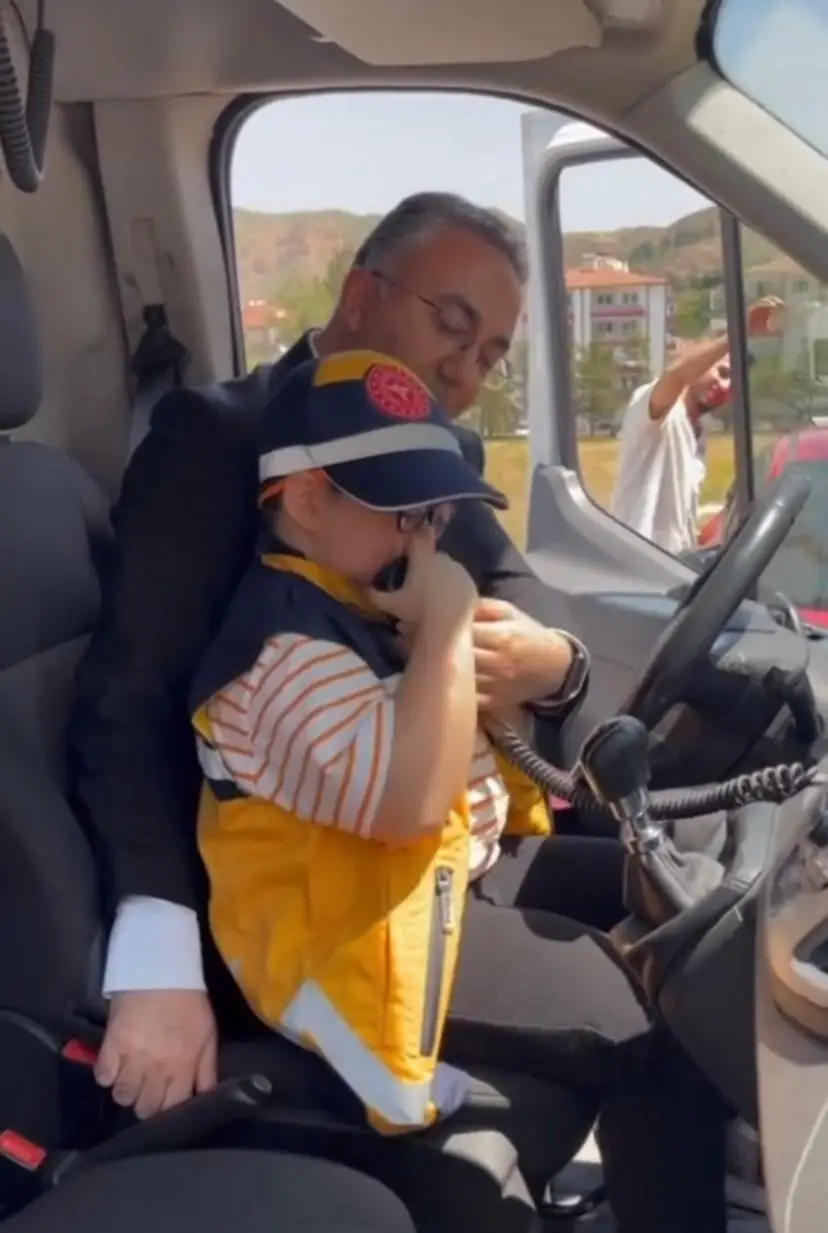 DMD hastası çocuğun ambulans hayali gerçek oldu