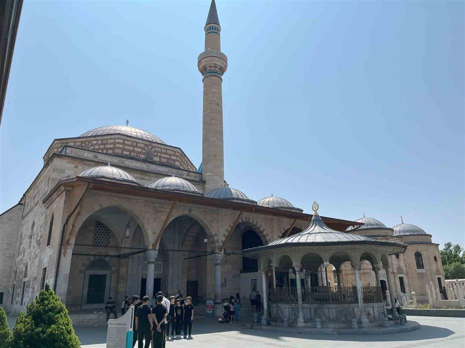 Mevlana Müzesi bayramda 50 binden fazla ziyaretçiyi ağırladı
