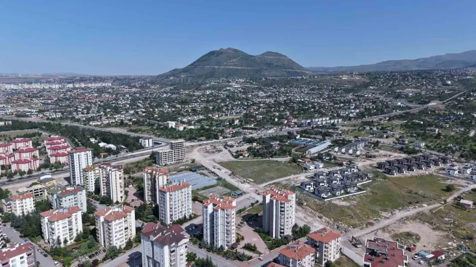Büyükşehir, Kartal Katlı Kavşağı Projesi için alternatif güzergâh çalışmalarına başladı