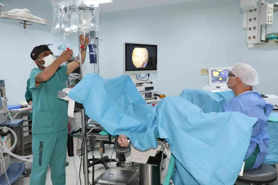 Holep ameliyatında yüzde 100 başarı sağlandı