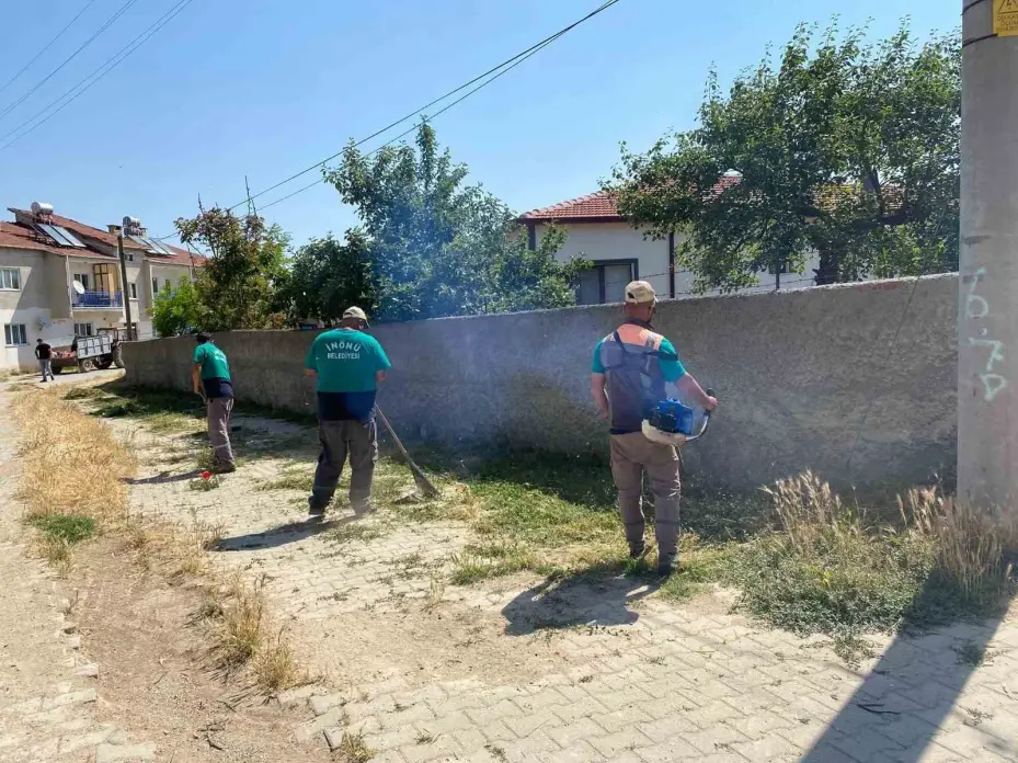 İnönü’de sokak iyileştirme ve çevre düzenleme çalışmaları