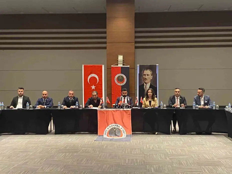 Gençlerbirliği Başkan Adayı Turgut: "1.2 milyar liralık bütçeyle Gençlerbirliği’mizi Avrupa’da başarılı olabilecek bir kulüp yapacağız"
