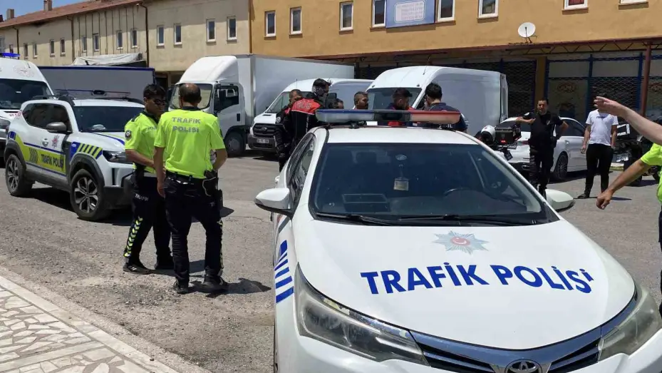 Aksaray’da keser ve sopalı kavga: 1 yaralı