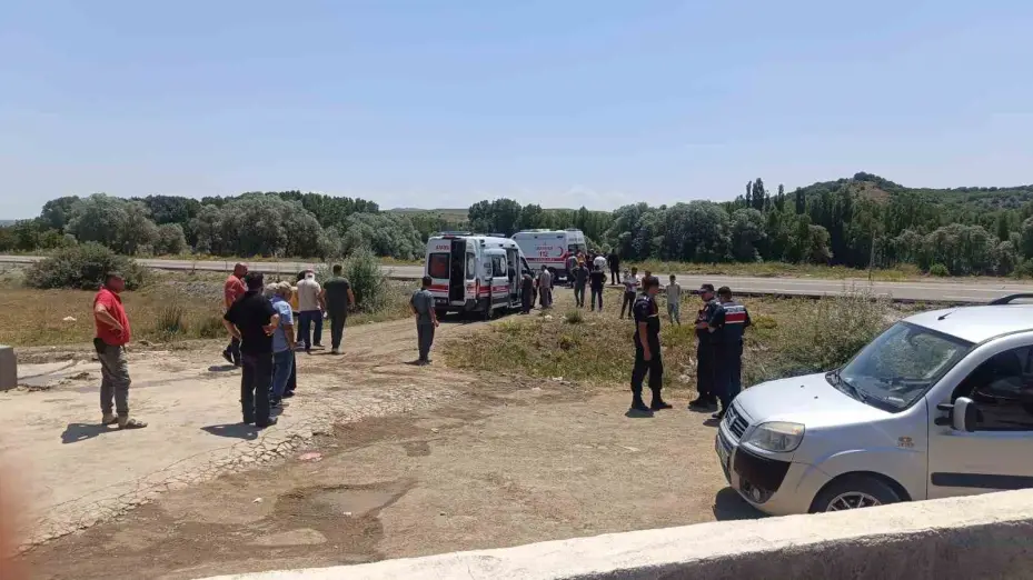 3 gün önce yetkililere seslenmişlerdi aynı yerde yine kaza oldu 6 kişi yaralandı
