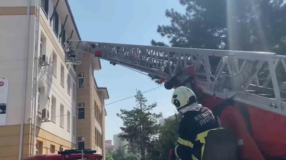 Kırıkkale’de okulda nefes kesen yangın tatbikatı