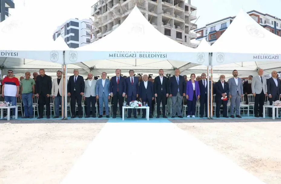 Melikgazi Belediyesi, 120 ailenin hayalini gerçekleştirdi