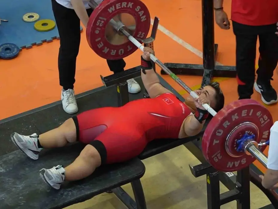 Bedensel engelli sporcular, Türkiye Şampiyonası’nda güçlerini gösterdi