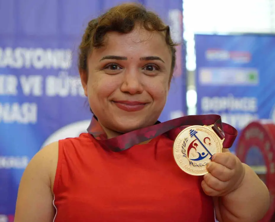 Bedensel engelli sporcular, Türkiye Şampiyonası’nda güçlerini gösterdi