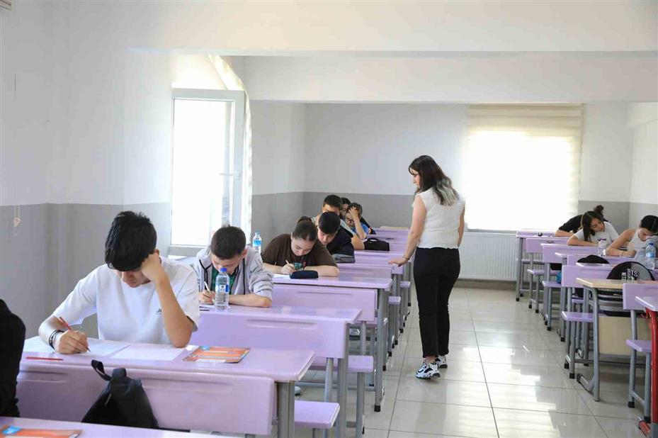 Keçiören Belediyesi’nden LGS provası
