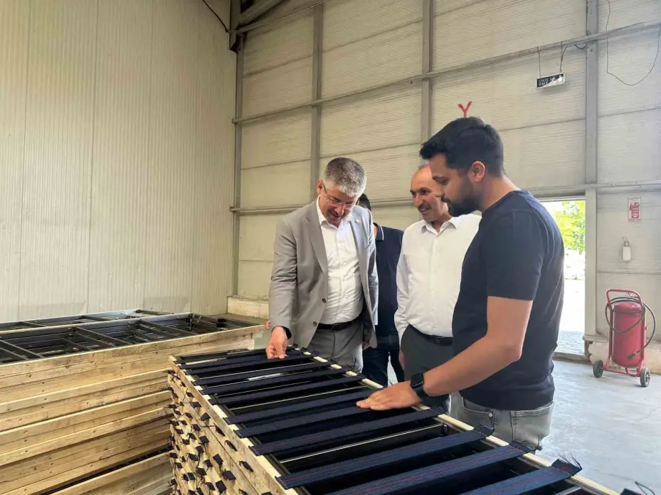 Milletvekili Çopuroğlu; fabrika ziyaretleriyle programlarına başladı