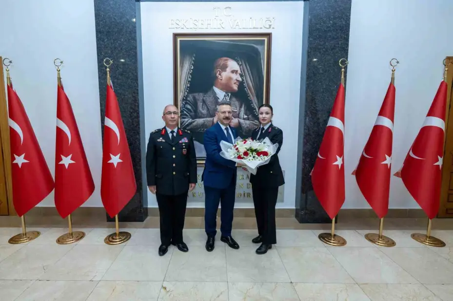 İl Jandarma Komutanı Demir ve jandarma personeli, Vali Aksoy’u ziyaret etti