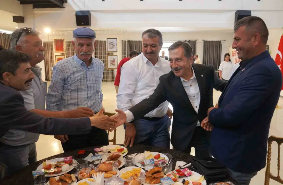 Başkan Ataç muhtarlarla buluştu