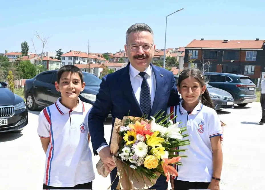 Sabri Kılıçoğlu Ortaokulu ve Süleyman Şah Anadolu Lisesi’nin açılış töreni yapıldı