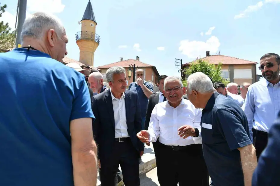 Kayseri Büyükşehir, Sivas’ın 10 belediyesi ile kardeş oldu