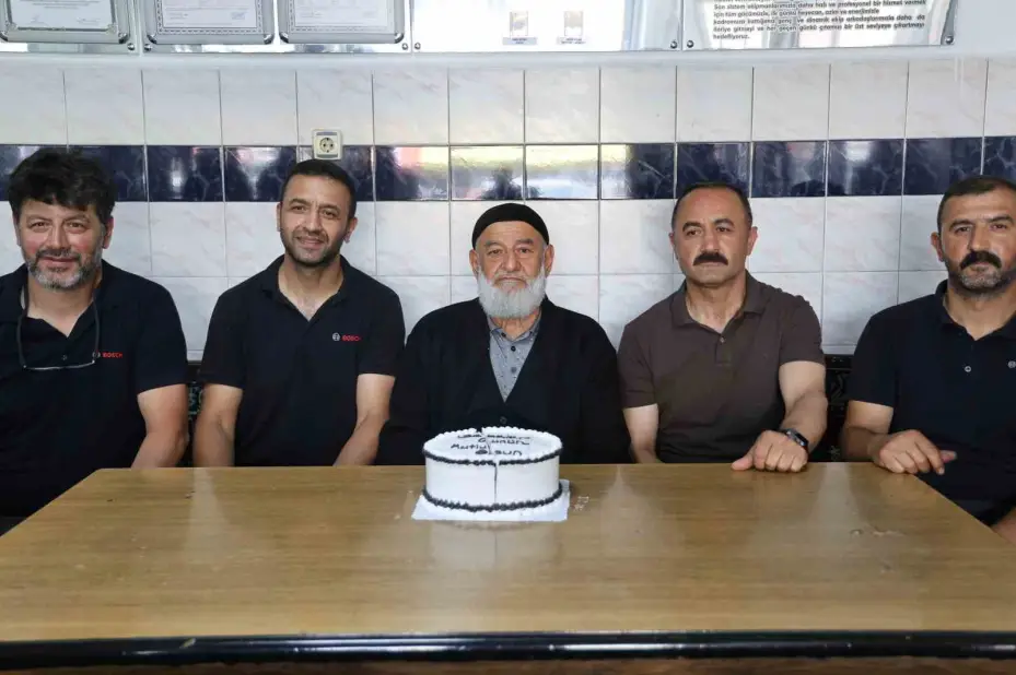 Sivas’ta üç kuşak Babalar Günü’nü birlikte kutladı