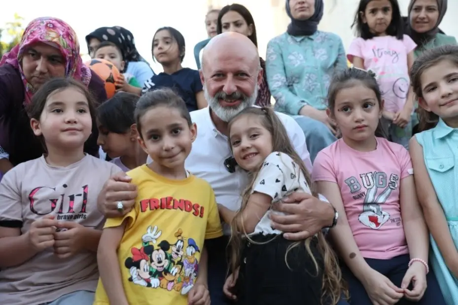 Başkan Çolakbayrakdar: "Kırsalın yüzünü güldüren örnek hizmetlerle Kocasinan’a değer katıyoruz"
