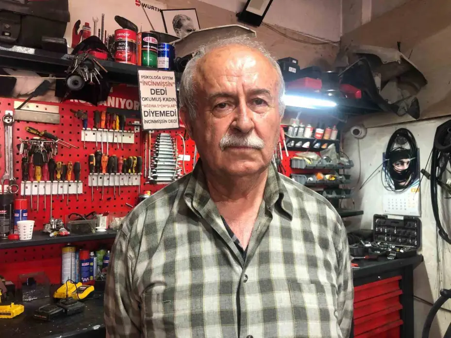 2 bisikletin 40 saniyede çalındığı anlar güvenlik kamerasında