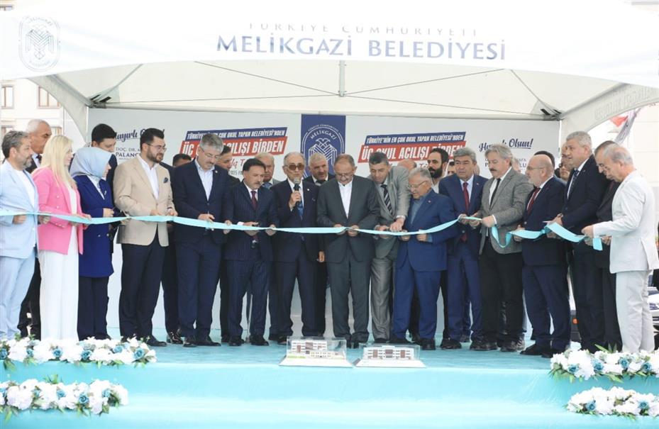 Eğitimde rekor kıran Melikgazi Belediyesi, 3 okulu daha hizmete açtı