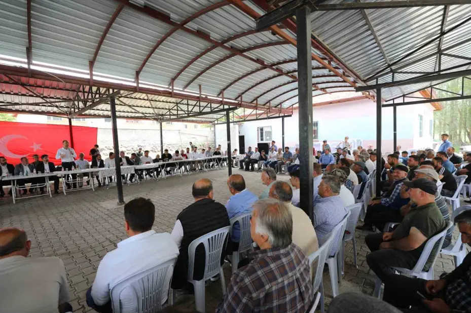 Niğde Protokolü ’Köy Buluşması, Gönül Buluşması’ programına katıldı