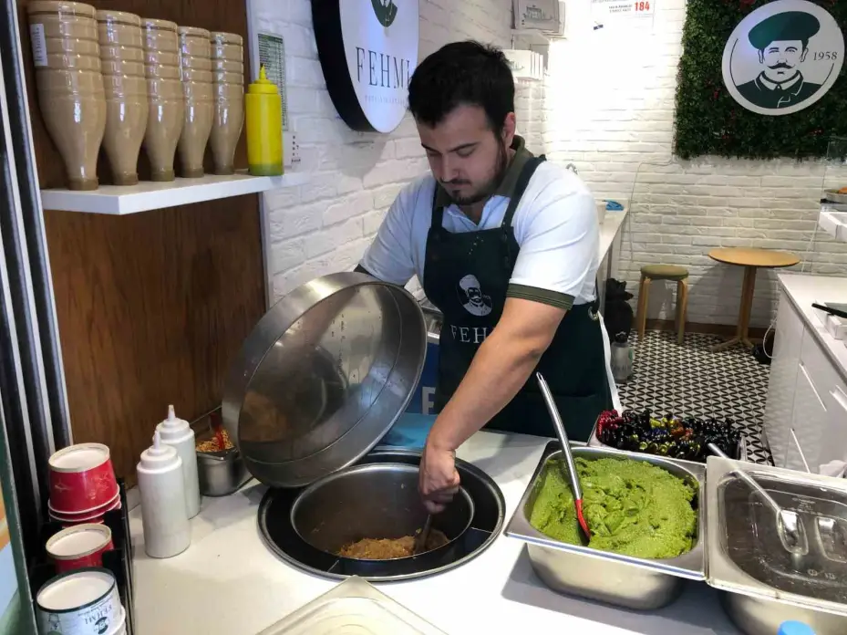 Külahta dondurmaya yeni alternatif; ’İrmik helvalı dondurma’
