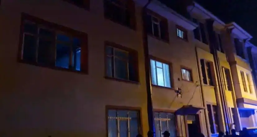 Konya’da bıçaklı kavga: Baba ve iki oğlu yaralandı