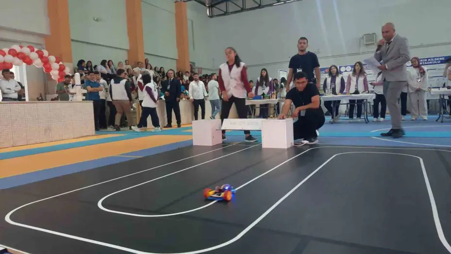 Bozkır’da 1. Bilim Şenliği açıldı