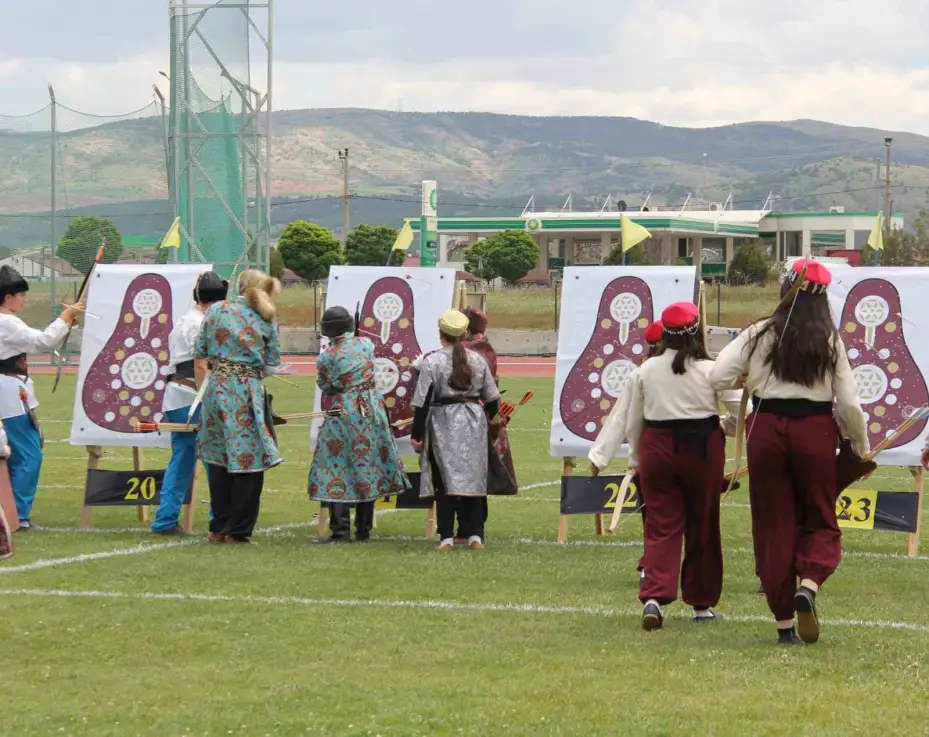 Geleneksel Türk Okçuluğu Türkiye Şampiyonası, Sivas’ta başladı