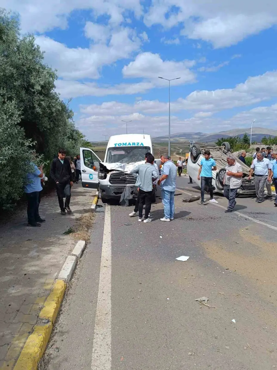 Tomarza’da trafik kazası: 1 yaralı