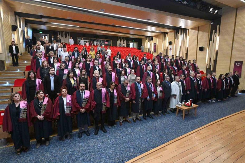 Anadolu Üniversitesi Akademik Performans Ödülleri sahiplerini buldu