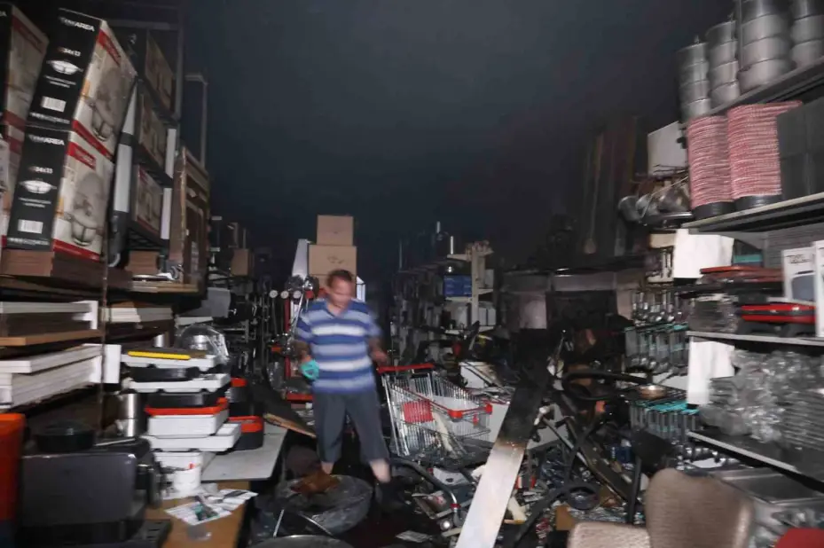 Nevşehir’de iş yeri yangını paniğe neden oldu
