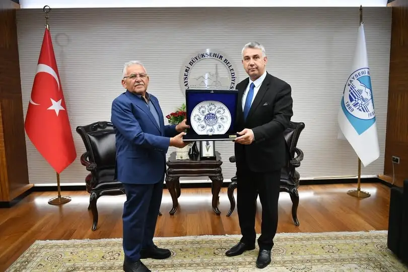 Başkan Büyükkılıç, Kayseri’yi tanıtan Endonezyalı öğrencileri ağırladı