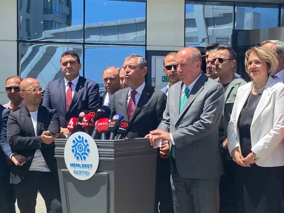 CHP lideri Özel’den Memleket Partisi’ne ziyaret