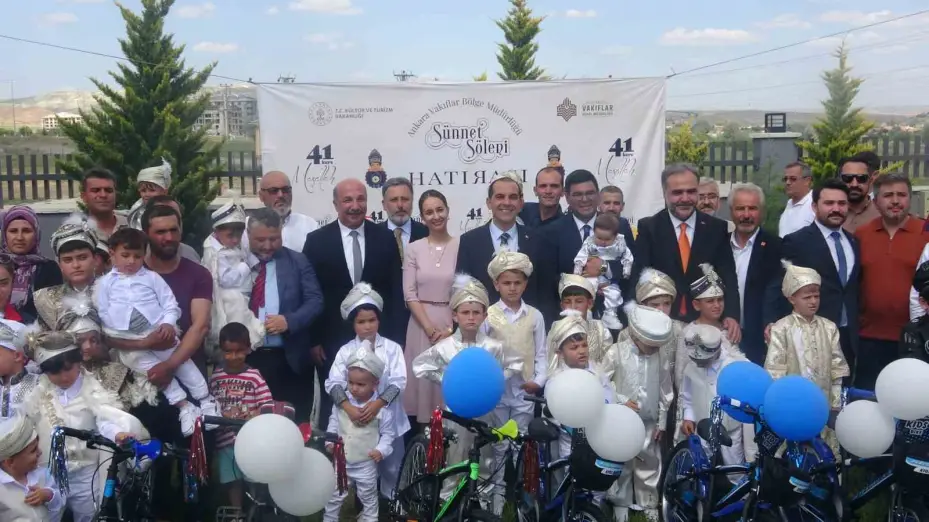 Çankırı’da 529 yıllık gelenek yaşatıldı, 41 çocuk toplu sünnet ettirildi