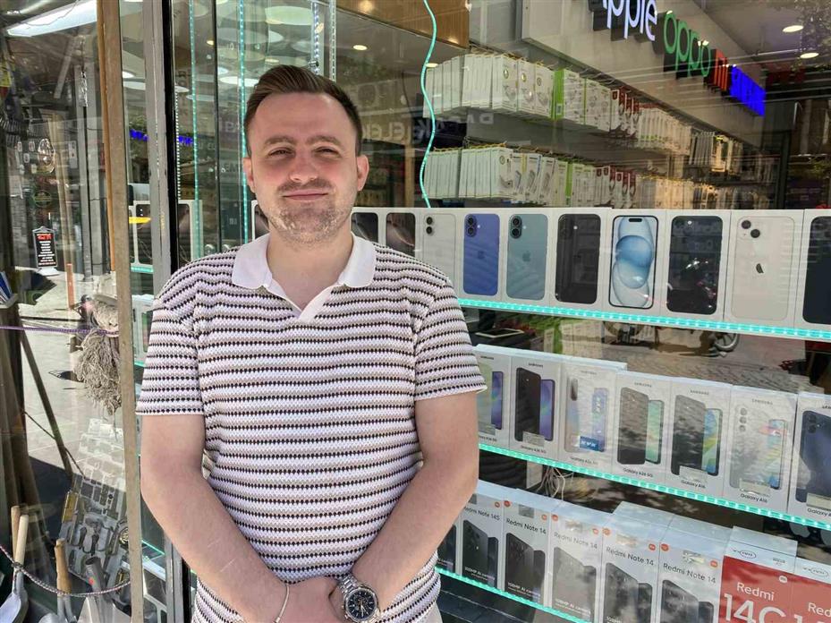 (ÖZEL) Telefonlarda yaygınlaşan dahili yapay zeka teknolojisine beklenen talep gösterilmiyor