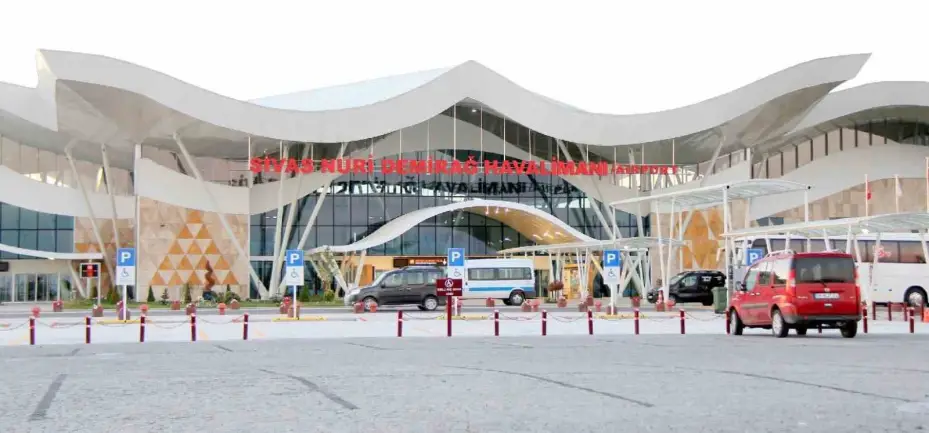 Sivas Nuri Demirağ Havalimanı’nı  5 ayda 200 bine yakın kişi kullandı