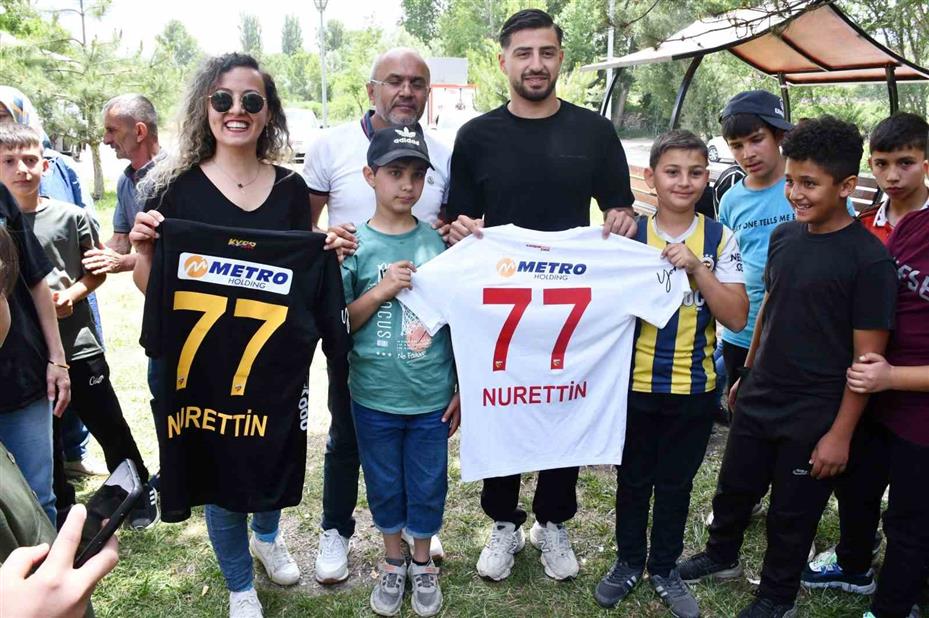 Nurettin Korkmaz öğrencilerle bir araya geldi