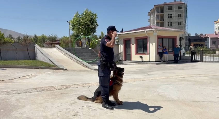 Jandarma 186. yılında çocuklarla buluştu