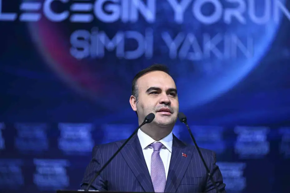 Bakan Kacır: "Hiçbir ülkenin saldırı düşüncesini aklının ucundan dahi geçiremeyeceği bir caydırıcılık seviyesine ulaşacağız"