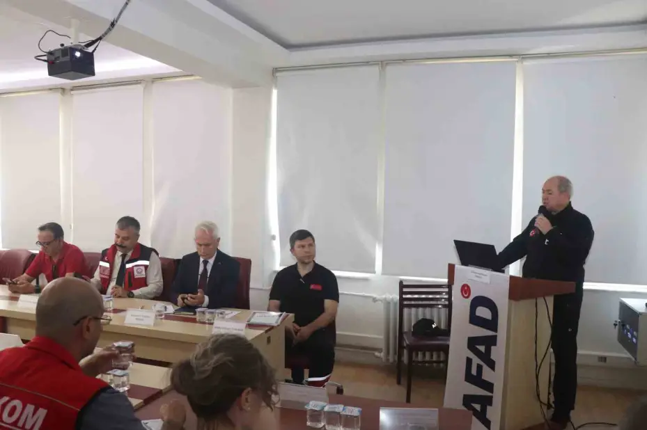 ’Çoklu Afet Müdahale Masabaşı Tatbikatı’ gerçeği aratmadı