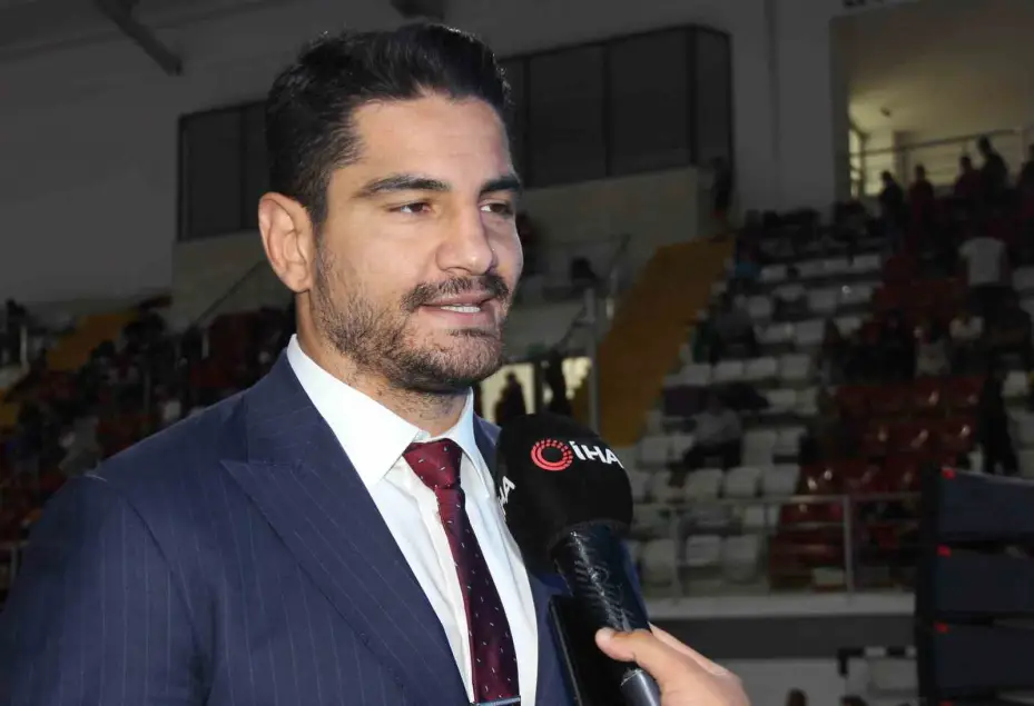 Taha Akgül: "Günü değil, geleceği kurtarıyoruz"