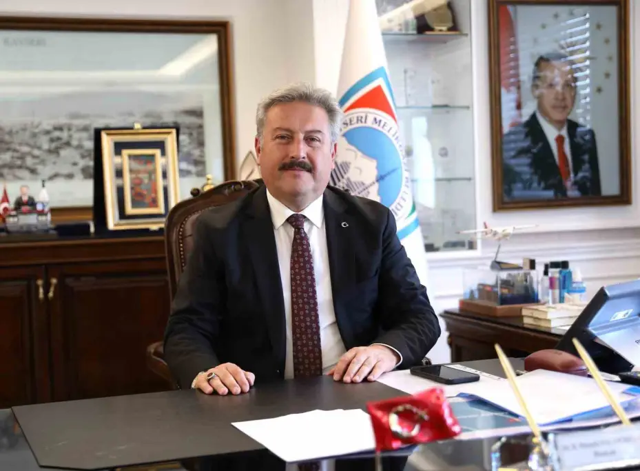 Başkan Palancıoğlu’ndan YKS’ye girecek öğrencilere moral motivasyon mesajı