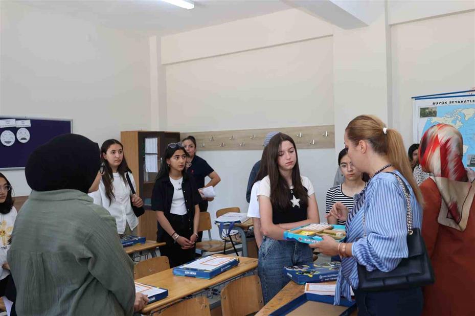 Kayseri’de 315 bin öğrenci karne aldı
