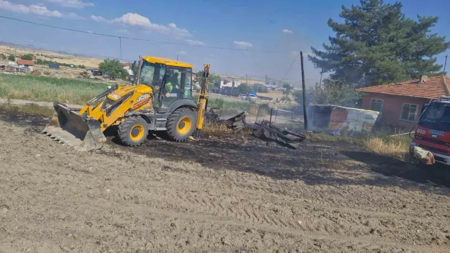 Beypazarı’nda tarla yangını